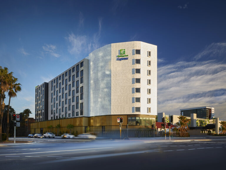 Holiday Inn Express Sydney Airport Proinvest Group Holiday Inn Express Sydney Airport Proinvest Group