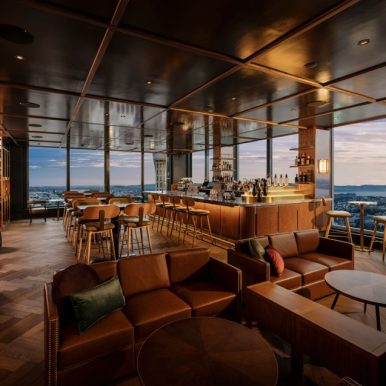 Bar Albert LR