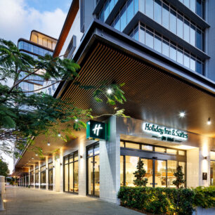 20260604P Viacon HolidayInnMaroochydore 041 PRINT 2